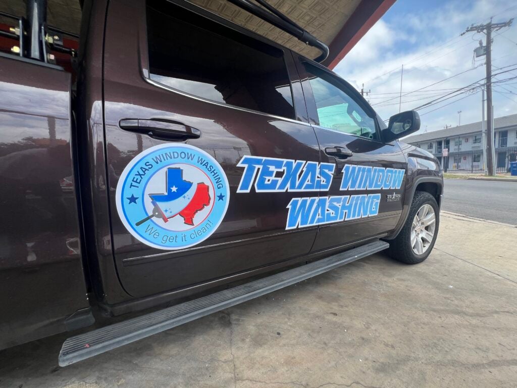 Texas Window Washing service truck with professional window washing equipment